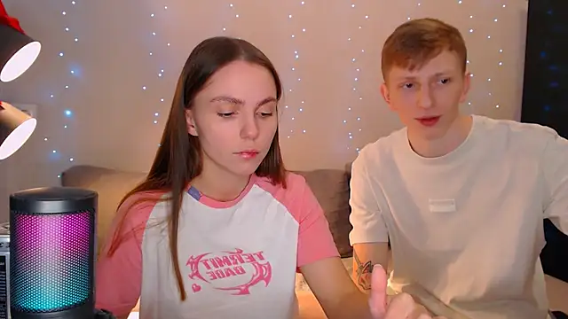 juliaanddima online show from 01-26-25, 12:48