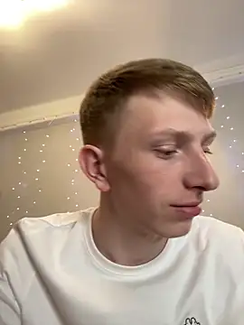 juliaanddima online show from 02-06-25, 09:49