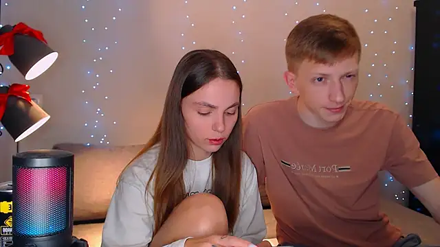 juliaanddima online show from 02-13-25, 10:00