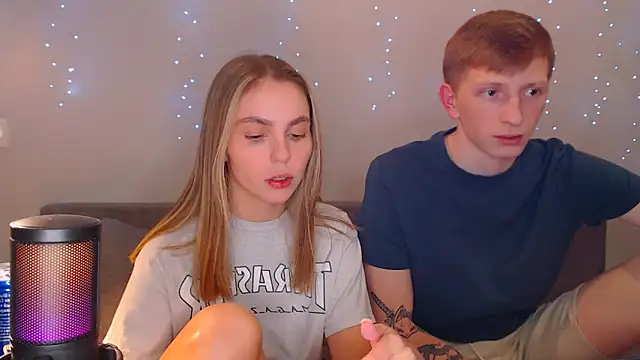 juliaanddima online show from 03-18-25, 09:10