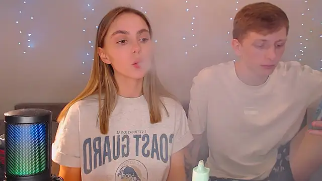 juliaanddima online show from 03-22-25, 07:53