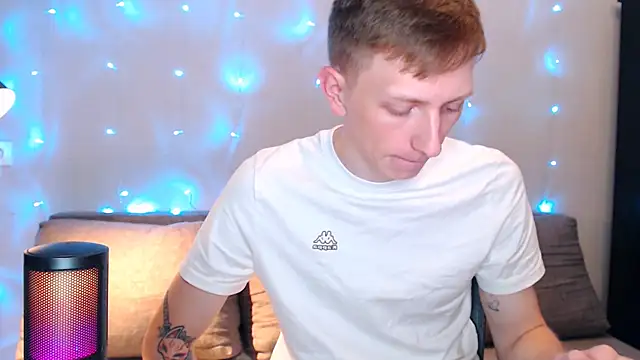 juliaanddima online show from 09-11-25, 11:27