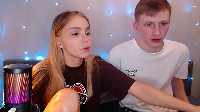 juliaanddima online show from 09-17-25, 09:38