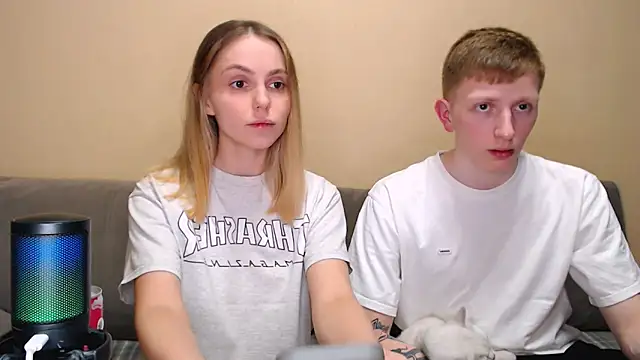 juliaanddima online show from 03-15-26, 10:16