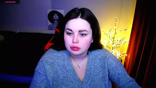 Snapshot of Emily_Mo chatting on 01-23-25, 06:39 Emily Mo online show from 01-23-25, 06:39