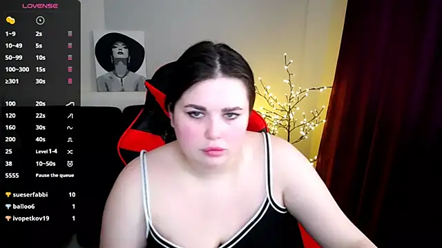 Snapshot of Emily_Mo chatting on 02-02-25, 09:30 Emily Mo online show from 02-02-25, 09:30