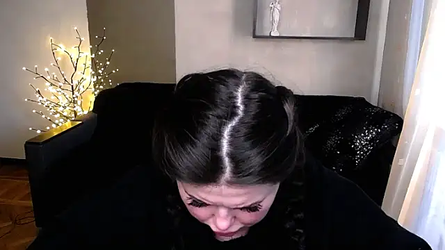 Snapshot of Emily_Mo chatting on 03-21-25, 12:50 Emily Mo online show from 03-21-25, 12:50