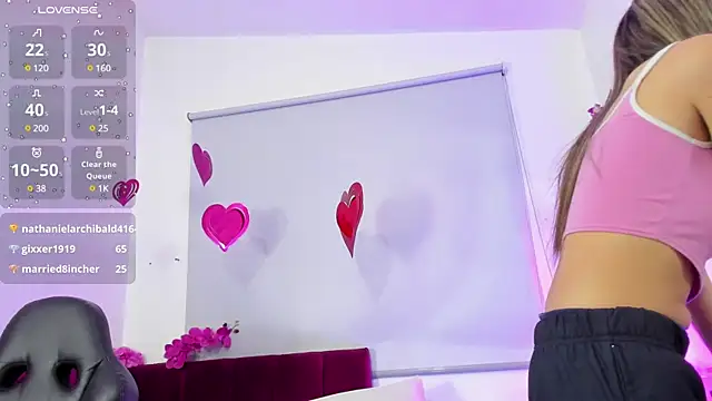 mia thompsonn  online show from 03-20-25, 01:02