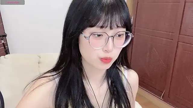 Snapshot of 4uoki chatting on 03-22-25, 03:53 4uoki online show from 03-22-25, 03:53