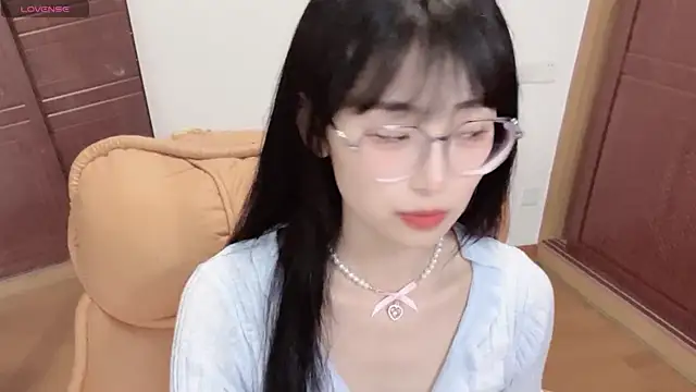 4uoki online show from 09-20-25, 03:13