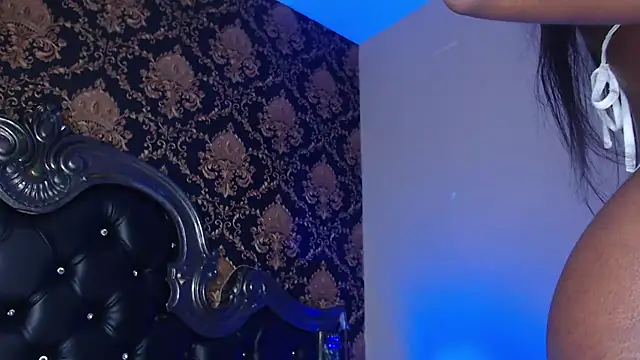 Snapshot of NaiaGils chatting on 09-20-25, 12:39 NaiaGils online show from 09-20-25, 12:39