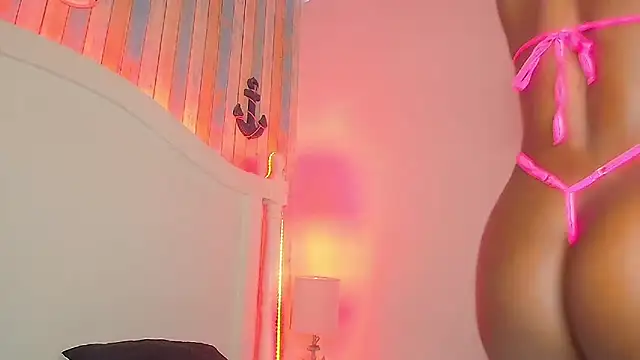 Snapshot of NaiaGils chatting on 09-27-25, 03:39 NaiaGils online show from 09-27-25, 03:39