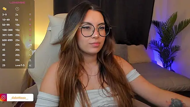 dakottaa  online show from 02-03-26, 11:32