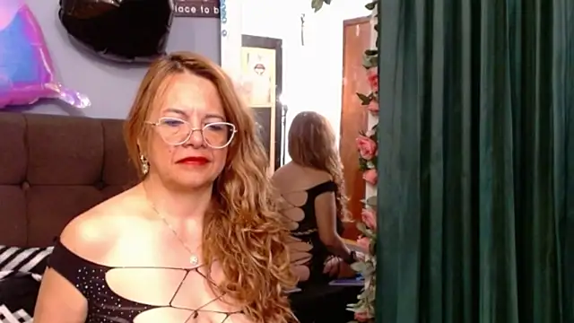 RubyWatson50 online show from 12-19-25, 10:50