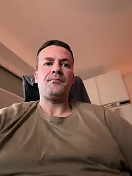 Adis1984Ger online show from 03-03-26, 09:53