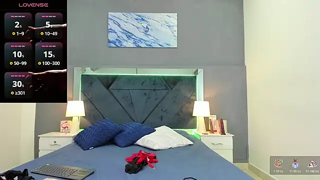 Snapshot of Lauralove_69 chatting on 11-05-25, 07:58 Lauralove 69 online show from 11-05-25, 07:58