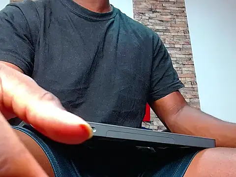 ammy Ger1 online show from 10-18-25, 01:30