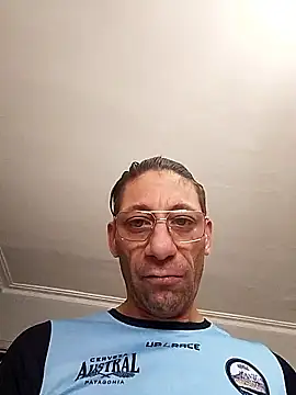 Snapshot of paranguat chatting on 01-14-26, 06:13 paranguat online show from 01-14-26, 06:13