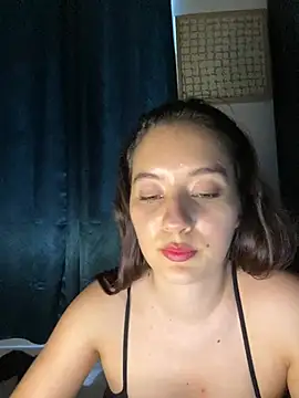 Sarah millerr  online show from 05-06-26, 08:25
