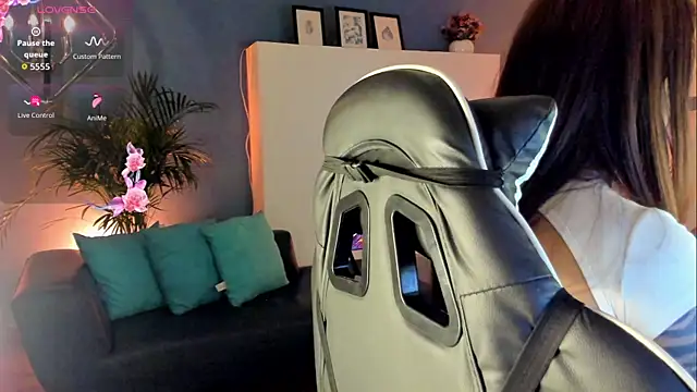 Megan inked online show from 03-21-26, 03:33