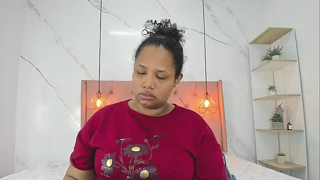 Belle Brunette online show from 07-15-26, 12:10