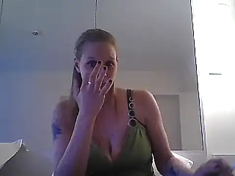 WildScorpio86 online show from 02-14-25, 12:47