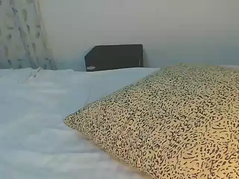 wetmypants online show from 10-04-25, 08:45