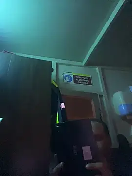 mustican422 online show from 12-06-24, 10:41