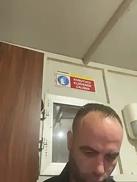 mustican422 online show from 12-15-24, 04:04