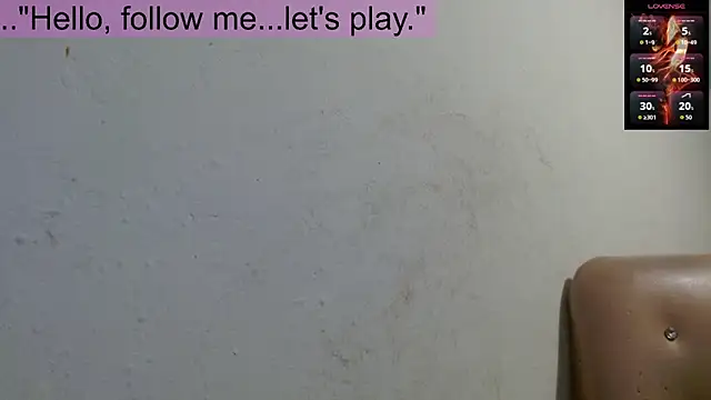 Snapshot of toxxxic_cams chatting on 10-05-25, 05:28 toxxxic cams online show from 10-05-25, 05:28