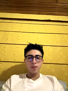 CamiRojas boy online show from 09-28-25, 04:29