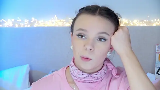 ElisabethDavis online show from 01-18-25, 05:15