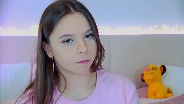 ElisabethDavis online show from 03-06-25, 06:37