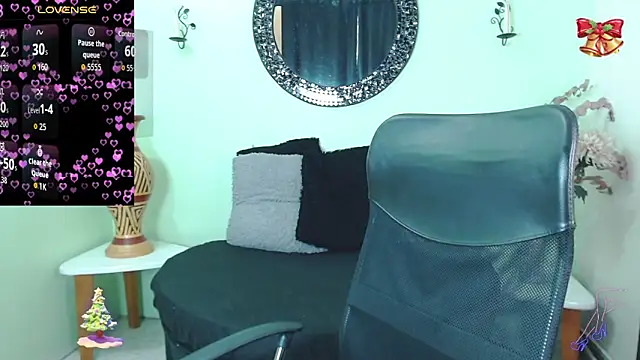 Sofia Franco  online show from 11-28-25, 07:27