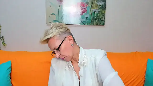 iamyourdream89 online show from 12-03-25, 09:07