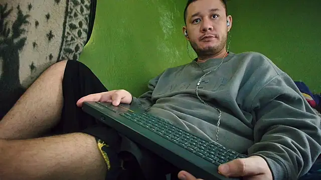 sweet cock28 online show from 02-18-25, 03:32