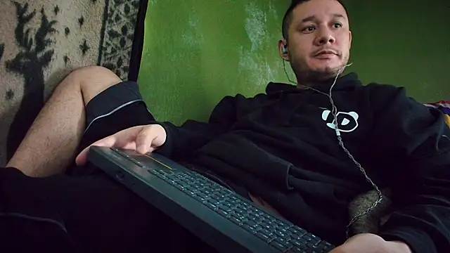 sweet cock28 online show from 03-18-25, 03:42