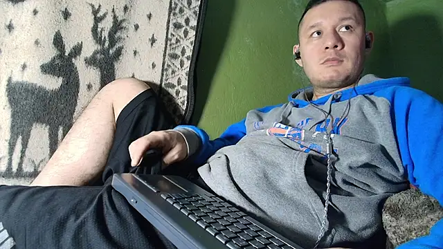 sweet cock28 online show from 02-10-26, 03:32