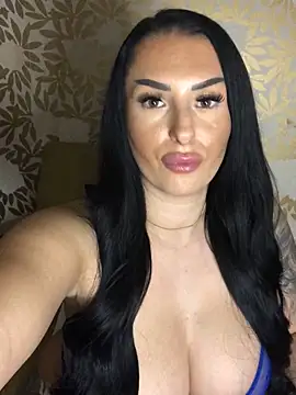 Mia-Bremer online show from 12-13-25, 08:58