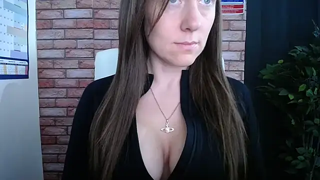 Snapshot of HarleyRebz chatting on 12-03-25, 08:00 HarleyRebz online show from 12-03-25, 08:00