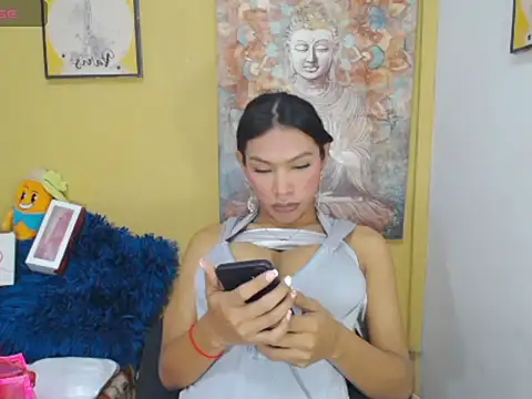 Snapshot of NannyaBitch chatting on 06-28-26, 05:57 NannyaBitch online show from 06-28-26, 05:57