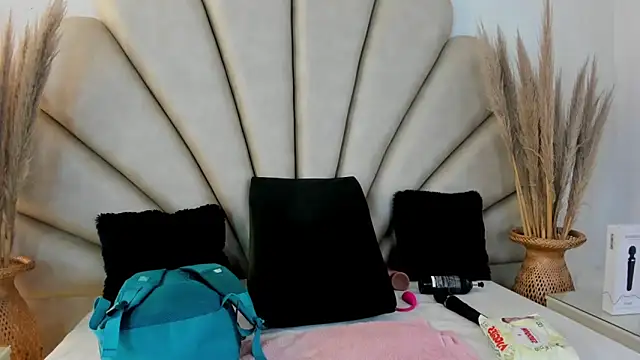 Natasha  Blue online show from 10-03-25, 07:11