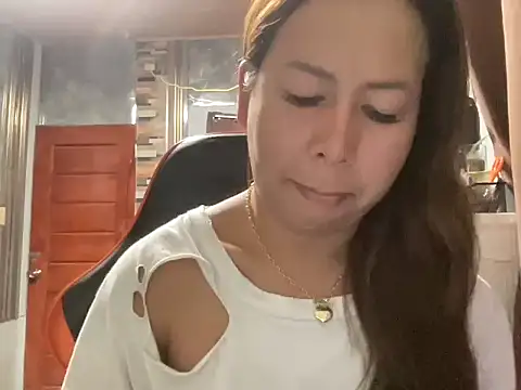 Snapshot of UrLove_Marga chatting on 07-10-26, 10:56 UrLove Marga online show from 07-10-26, 10:56
