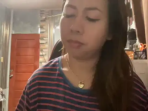 Snapshot of UrLove_Marga chatting on 07-18-26, 09:40 UrLove Marga online show from 07-18-26, 09:40