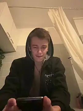 Toyjungee online show from 01-07-25, 11:24