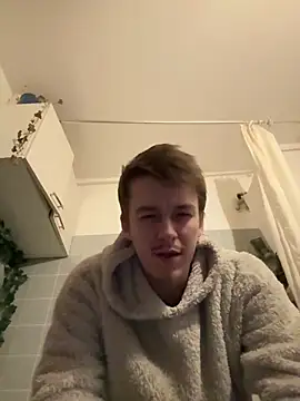 Toyjungee online show from 03-15-26, 07:20