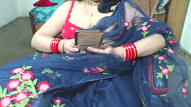 Cute Mahi22 online show from 10-05-25, 07:01