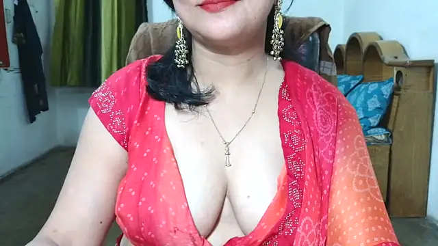 Snapshot of Cute_Mahi22 chatting on 07-07-26, 06:23 Cute Mahi22 online show from 07-07-26, 06:23