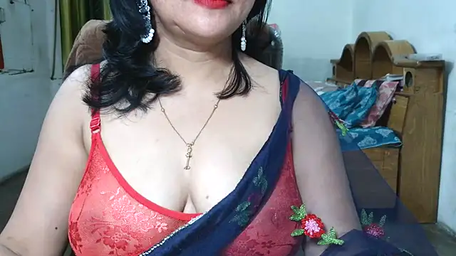 Snapshot of Cute_Mahi22 chatting on 07-18-26, 01:59 Cute Mahi22 online show from 07-18-26, 01:59