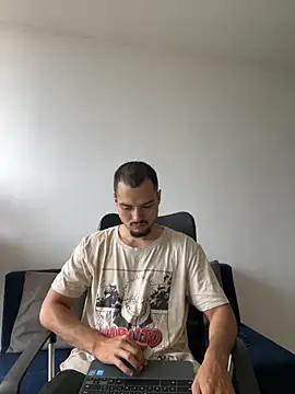 Snapshot of yourfavoritesbj chatting on 09-18-25, 02:19 yourfavoritesbj online show from 09-18-25, 02:19